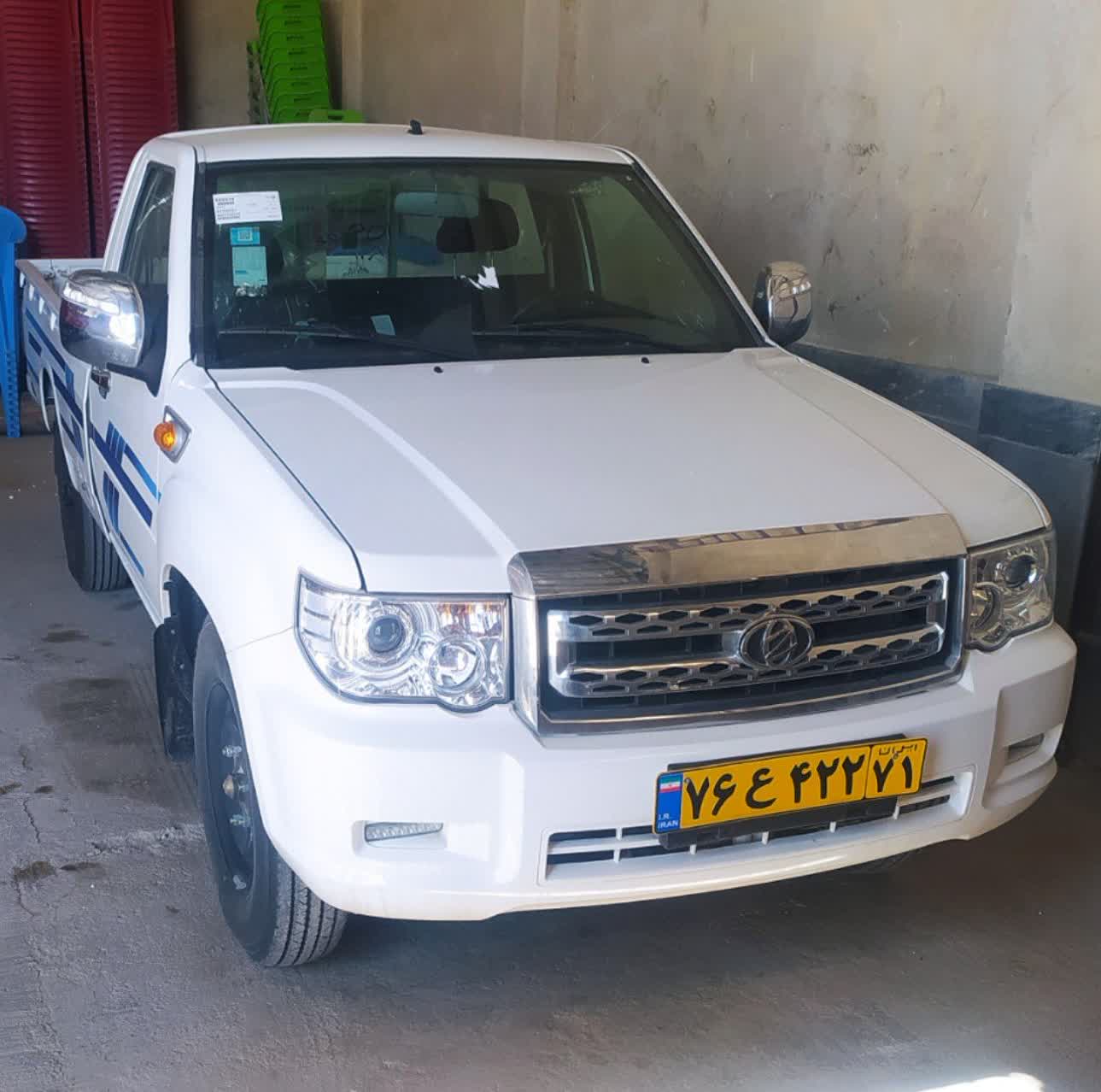 تجهیز ناوگان موتوری شهرداری کیان به خودروی پادرا